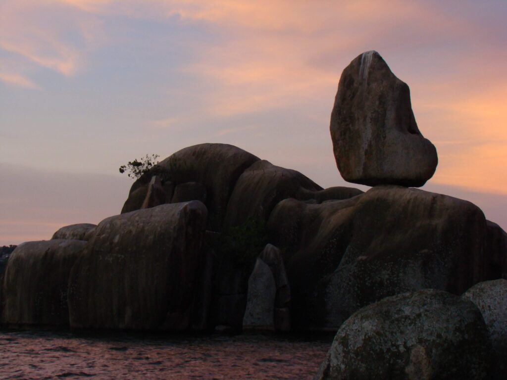 Bismark Rock - Lake Victoria - Mwanza, Tanzania